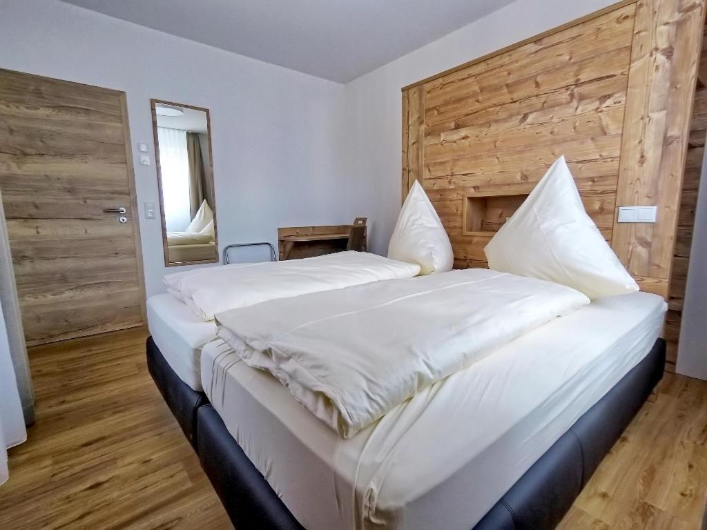 Ferienwohnungen Fewo Landglück Herrieden Exterior foto