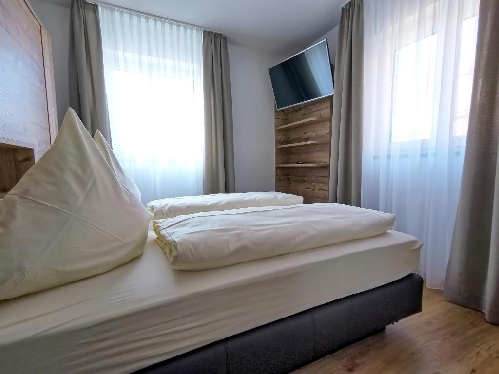 Ferienwohnungen Fewo Landglück Herrieden Exterior foto